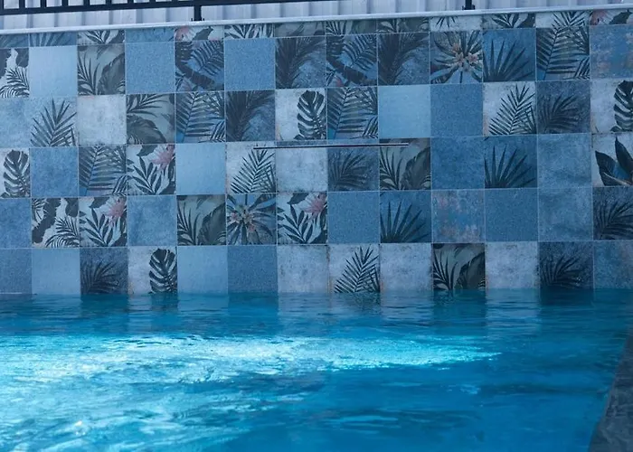 Uestuen Hotel de apartamente