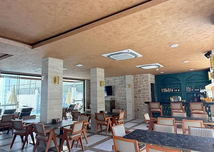 Uestuen Hotel de apartamente