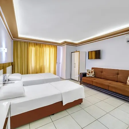 Uestuen Aparthotel *