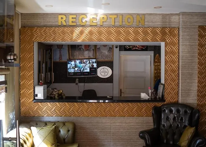 Uestuen מלון דירות *