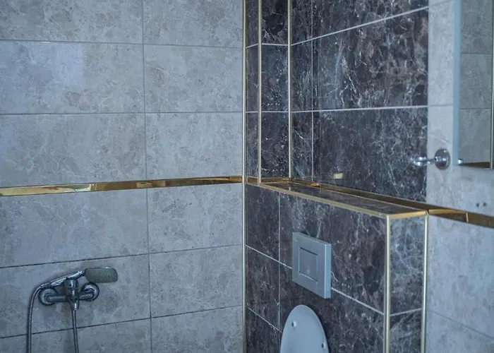 Uestuen アランヤ